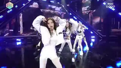 ARTMS Delivers a Captivating Performance on the 'Born Stunner' Stage