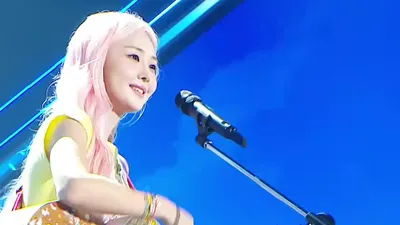 Hann E-seo delivers comfort and hope with 'One Way Train'