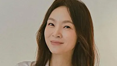 Singer Wax to appear on MBC's 'Golden Hand' on the 8th
