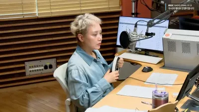 Lee Sora, returning as a special DJ for 'Two O'Clock Date' and her new song