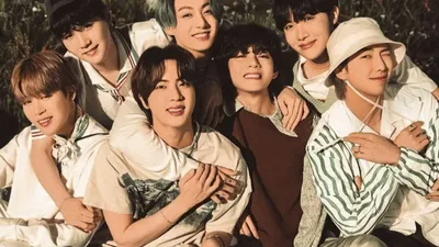 BTS arrives in Incheon after completing their World Cup halftime show