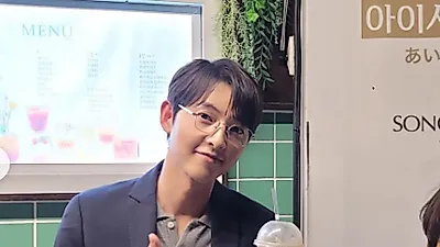 송중기, 촬영장서 '연예금지' 누구 생각났나