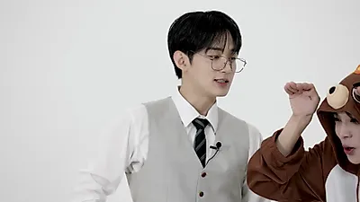 VERIVERY's Yongseung asks quirky questions, and Dongheon reveals the truth about "moles"