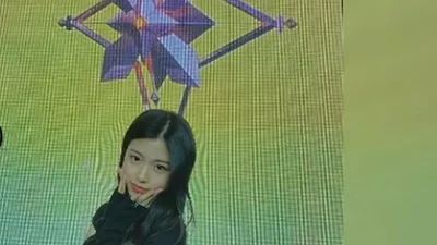RESCENE's Jenna lands commercial deal after appearance on Omniscient Interferer, surprising Jun Hyun-moo