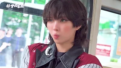 (G)I-DLE's Ssoyeoni reminisces about Dongdaemun and Seongsu during Coach autumn campaign shoot