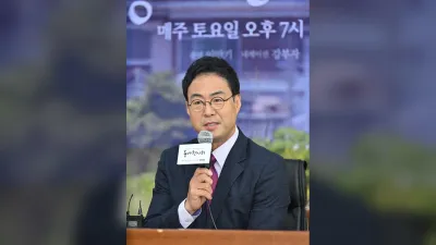 Lee Man-gi se encuentra con una pareja de ancianos en un acantilado de Ulleungdo y prueba el langostino de Dokdo.