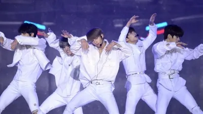 Stray Kids arrasa en el escenario de SBS Gayo Daejeon Summer con la energía de 'MIROH'