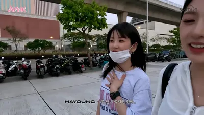 Apink's chaotic dessert food tour in Macau
