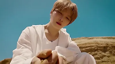 Kim Jae-joong delivers deep emotions in 'Tonight' music video for new single THE WAVE