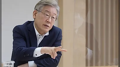 Comentario de Lee Jae-myung en redes sociales sobre 'cerdos', facción pro-Lee