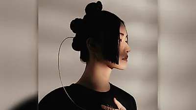La cantautora Lee Rang gana el Premio Literario Nagai Kafu en Japón
