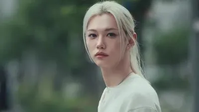Felix's Confession on a Life in Constant Motion: The Story Behind 'Slow It Down'