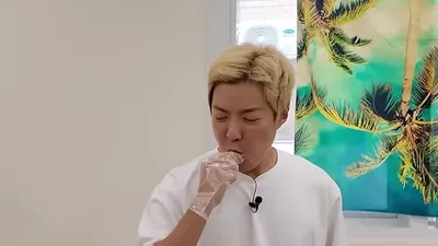 Kang Na-mi se muda a su nuevo refugio superando su hernia discal, con su subway friend ayudándola en la mudanza.