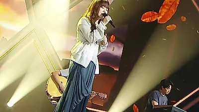 Woo Su-hyun delivers a poignant performance of 'Love Like Love,' singing of the pain of love