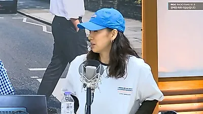 Lee Hyori, para promocionar los productos de radio de su esposo Lee Sang-soon