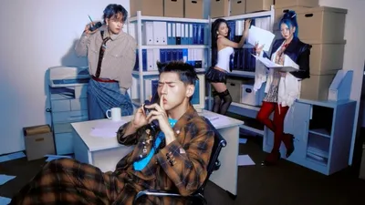 KARD releases 1st full album concept photos… in office looks