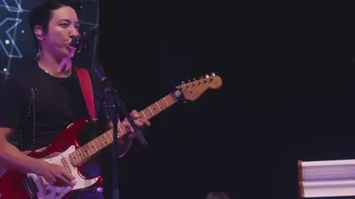 CNBLUE releases making-of video capturing preparations for Berlin and Paris performances
