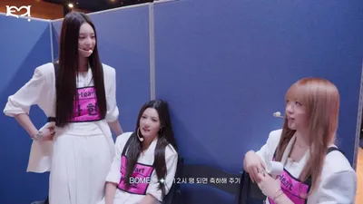 AtHeart's '3!4!' Behind-the-Scenes: NAYEON's Birthday and Member Chemistry Revealed Through Music Show Footage