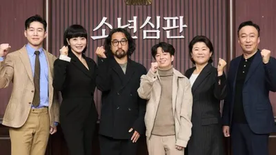 Kim Mu-yeol se reúne por tercera vez con el director Hong Jong-chan en 'First Doctor'
