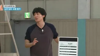 Lee Ki Taek daña accidentalmente el lente de una cámara durante la grabación de 2 Days & 1 Night Season 4.