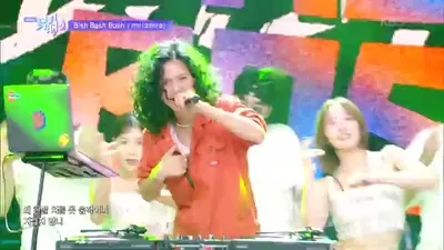 Mimi de OH MY GIRL demuestra un carisma arrollador en su debut como solista