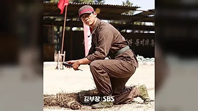 Kang Hee-do, una actuación que oscila entre el frío agente 'Kim Bu-jang' y su lado más humano