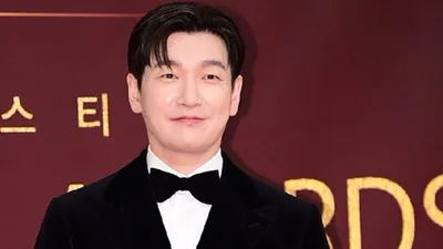 Cho Seung-woo se convierte en el padre de Gomja, una perra abandonada número 50.