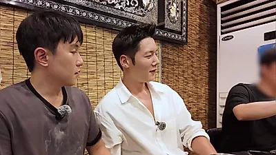 Lim Han-byul与演员崔振赫的聚餐，提及音乐剧音量与首演到访的美谈
