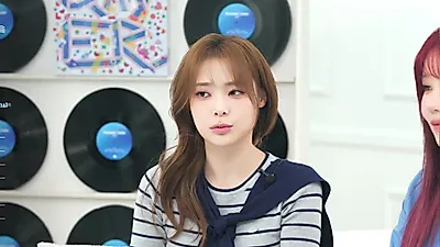 QWER, '소년만화'와 '피카레스크'를 잇는 플레이리스트 편지