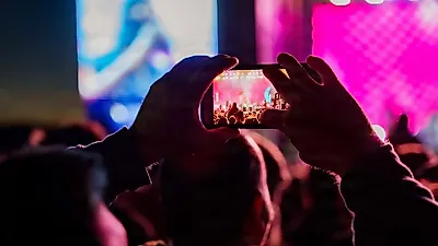 플레이브 판매 1위·종합 31위…같은 차트가 아니다