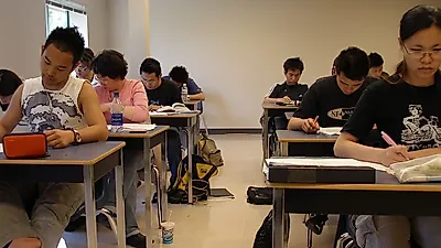 수능 앞 프로프라놀롤…‘덜 떨림’과 성적은 다르다