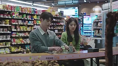 徐康俊·赵雅兰，在警察局前的对峙局面后展开分歧对话