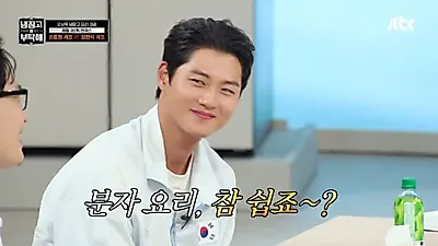 Choi Hyun-seok's nitrogen cooking vs. Son Jong-won's precision knife skills in battle for Oh Sang-uk