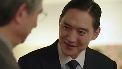 Bribery Controversy at Cheongnokhoe Meeting: Jang Seo-hui's Moves Amidst Conflict Between Yoo Tae-woong and Yoon Hae-young