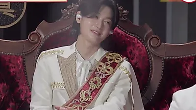 Jang Min-ho y Son Bin-a interpretan con melancolía 'Lágrimas de un hombre'