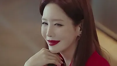 "Lo siento por ser solo un hotel de 6 estrellas"... El capitalismo mostrado por Hwang Geum-ju, la aliada de Kang Nam-soon