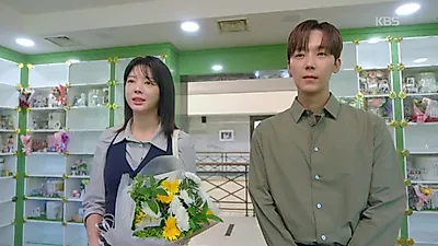 Yoon Jong-hoon y Uhm Hyun-kyung hacen una promesa de por vida ante su padre: "Seguro seremos felices"