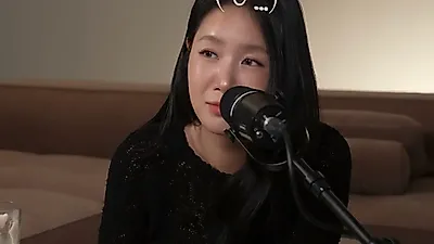 歌手 SOYOU 在 YouTube 频道犀利解答恋爱烦恼