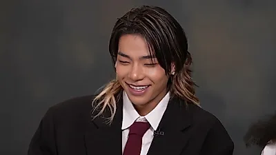 Jonathan与TARZZAN在《月刊哥哥》拍“全家福”，畅聊康复与恋爱烦恼