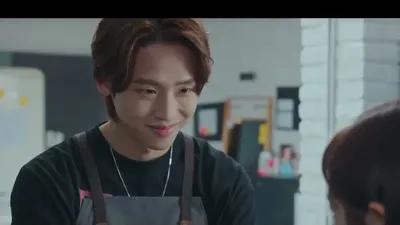 "사람 눈을 안 봐요"…미용실 인턴 기쁨이 마주한 서툰 소통의 순간