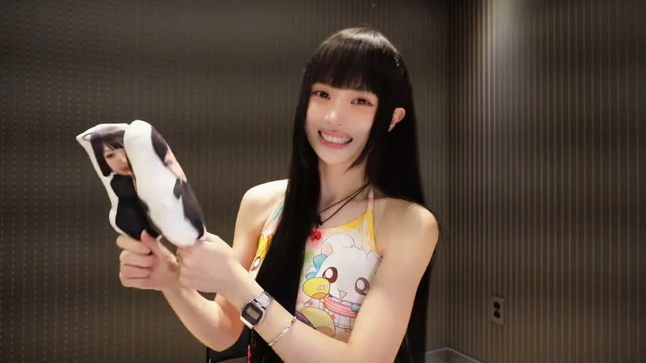 ユ・ダヨン、初の音楽番組を前に「Buddy」応援法ガイドを公開