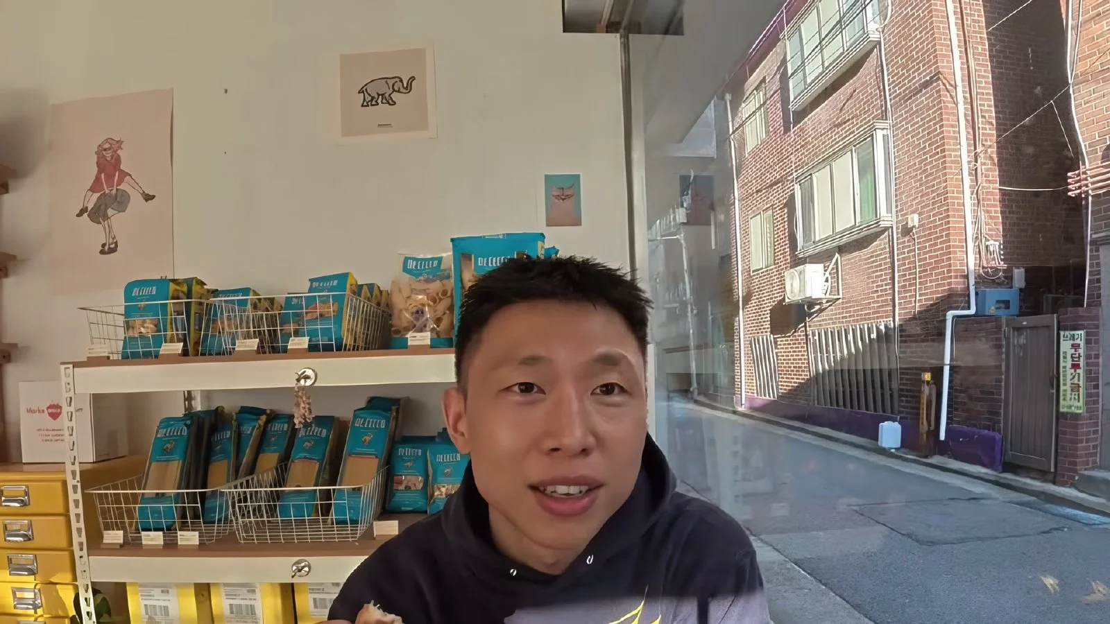 george confesses, "I have no talent as a YouTuber"... A vlog filled with sincerity toward 'Bbangzip'