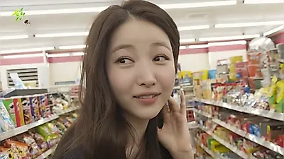 "다이어트 안 되면 데뷔 못 해" 김소원, 연습생 시절 통제와 리더로서의 무게감 고백