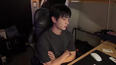 "매니저 형이 일등 공신"…ONEWE(원위), 콘서트 무대 뒤 숨겨진 편곡과 돌출 연출 비화