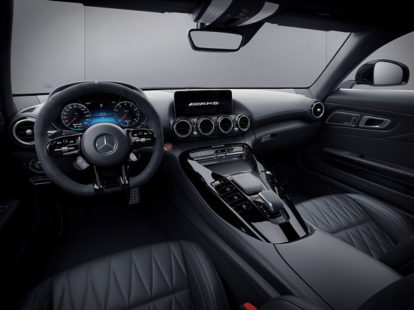 벤츠 코리아, '더 뉴 메르세데스 AMG GT C 로드스터' 출시 (사진 2)