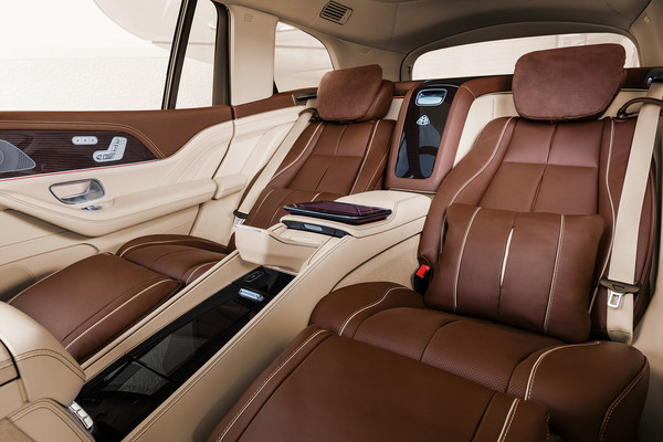 마이바흐 최초의 SUV, GLS 600 4MATIC 출시.. 가격은 2억 5 (사진 5)