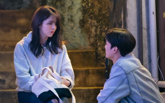 그가 당신에게 푹 빠졌다는 신호 10가지 (사진 4)