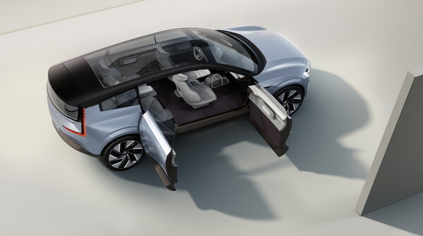 볼보자동차, 차세대 순수 전기차의 비전 '볼보 컨셉트 리차지(Volvo Concept Recharge)' 공개 (사진 2)
