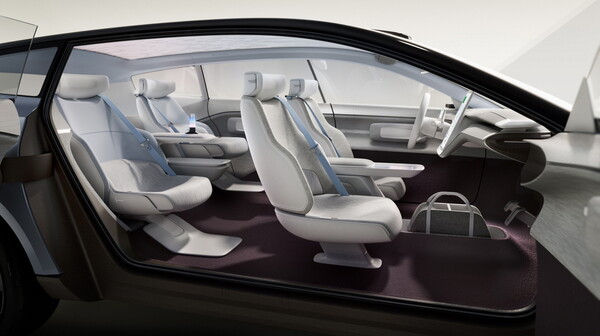 볼보자동차, 차세대 순수 전기차의 비전 '볼보 컨셉트 리차지(Volvo Concept Recharge)' 공개 (사진 3)