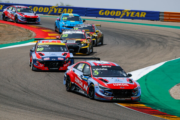 현대자동차, '아반떼 N TCR' WTCR 3차전 우승 (사진 3)